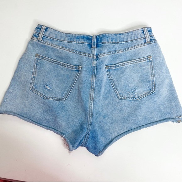 Wild Fable Size 12 Women's Super-High Rise Cut Off Jean Shorts Blue Denim - Picture 7 of 9